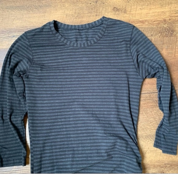 Lululemon dress - Picture 3 of 6